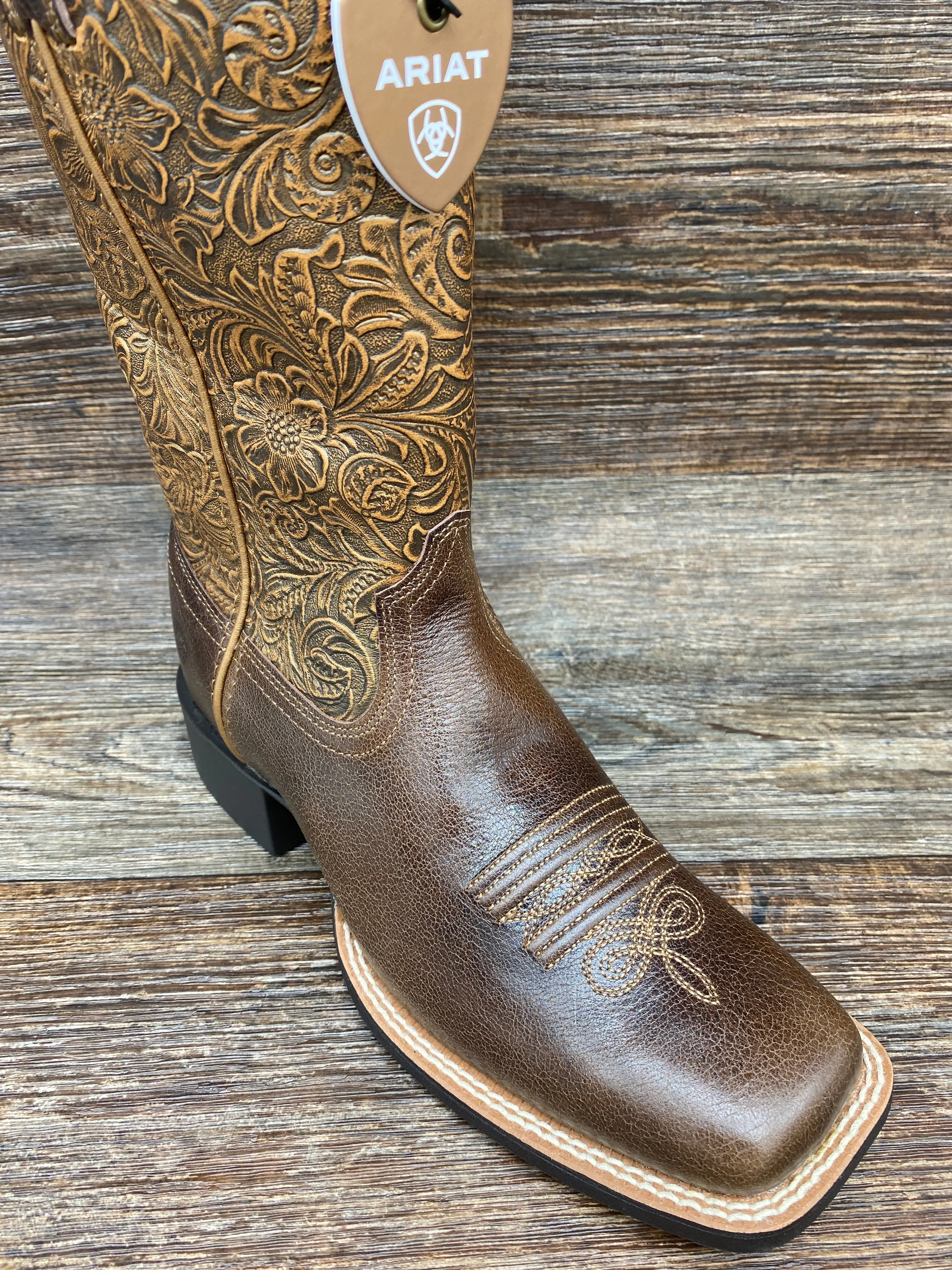 10038420 Women's Round Up Wide Square Toe Western Boot by Ariat
