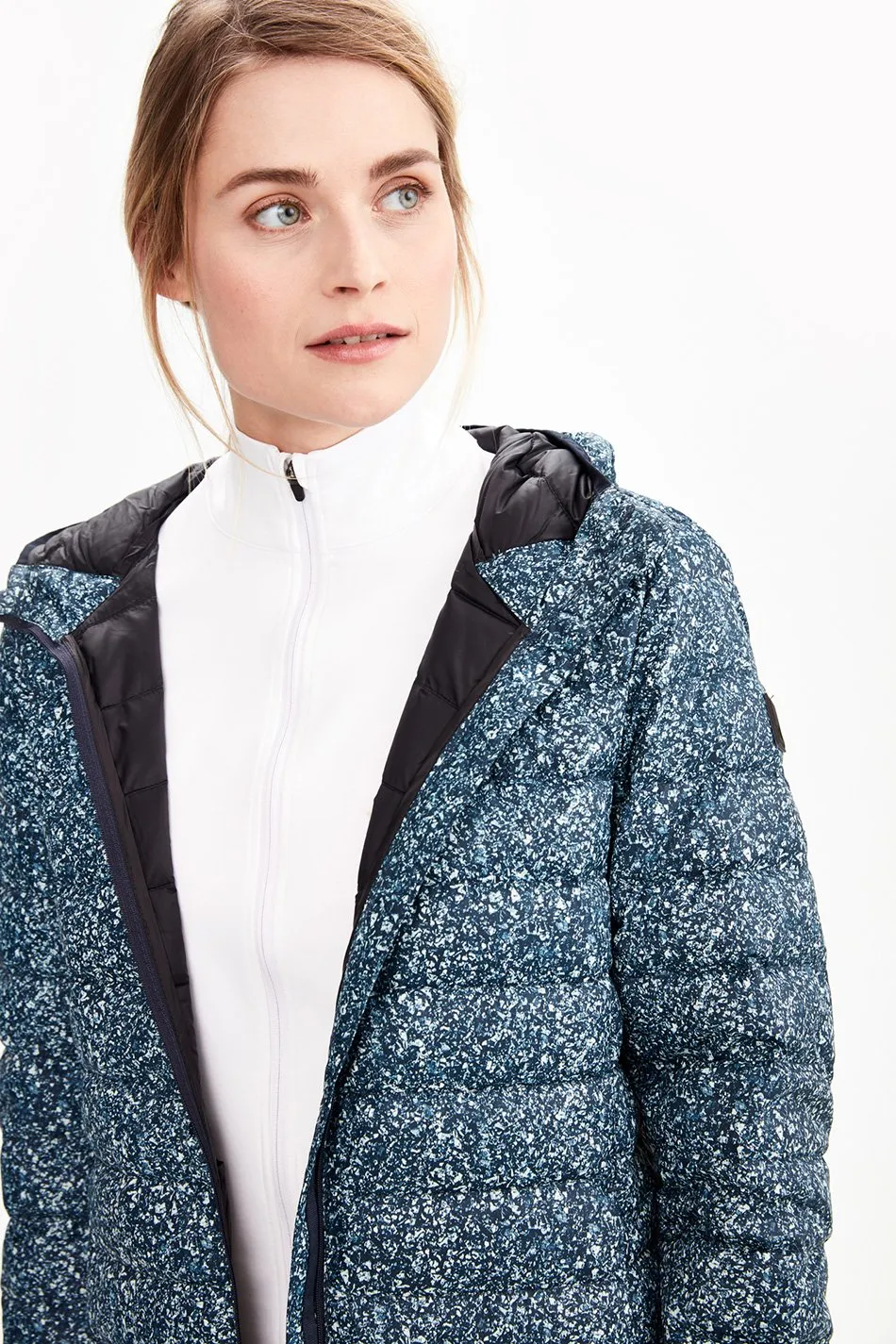 EMELINE AOP PACKABLE JACKET