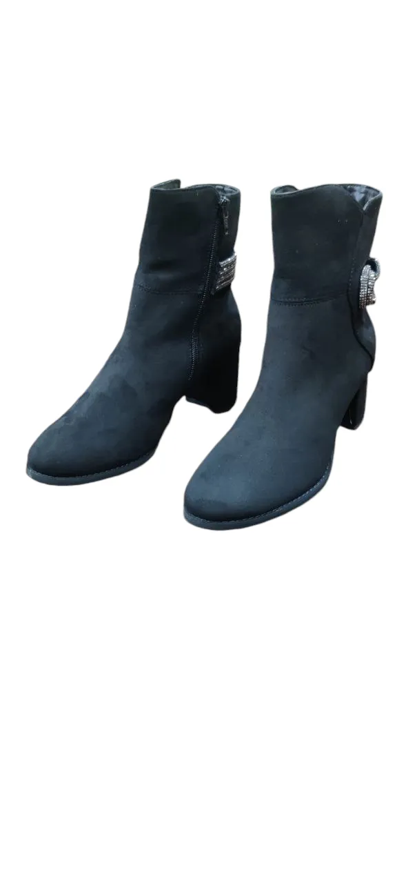 Women Boot 12002